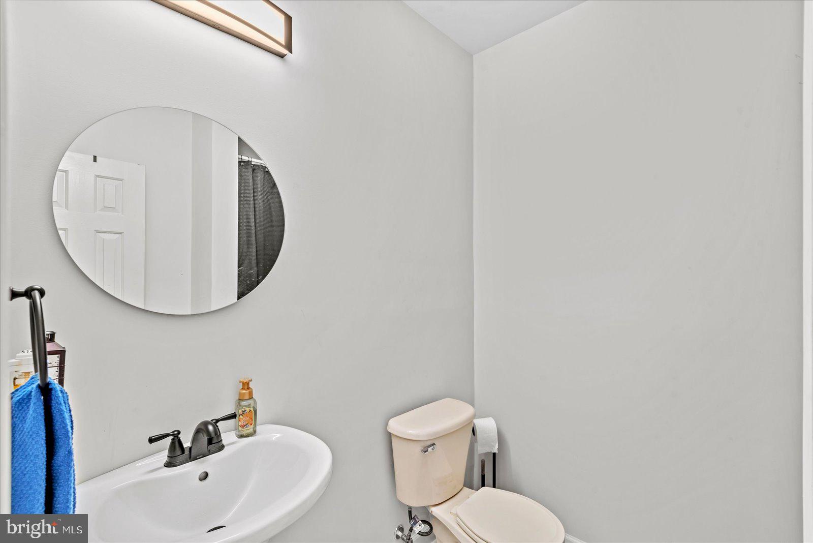 HEATHER HILLS - Residential Lease