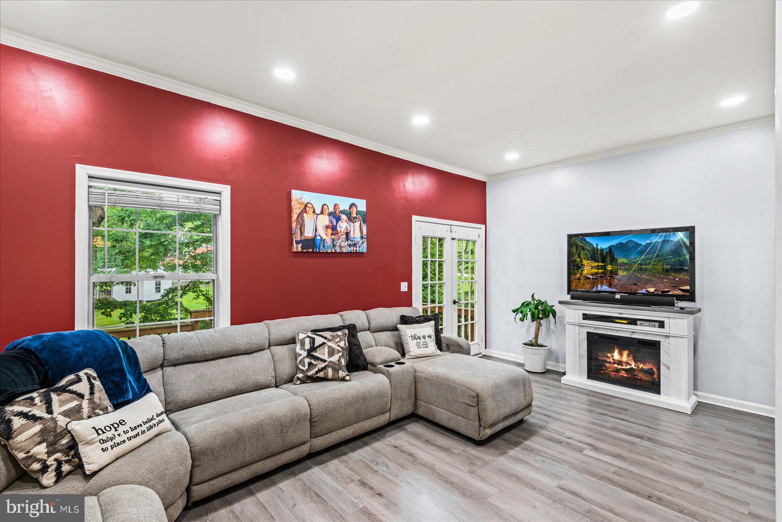 HEATHER HILLS - Residential Lease