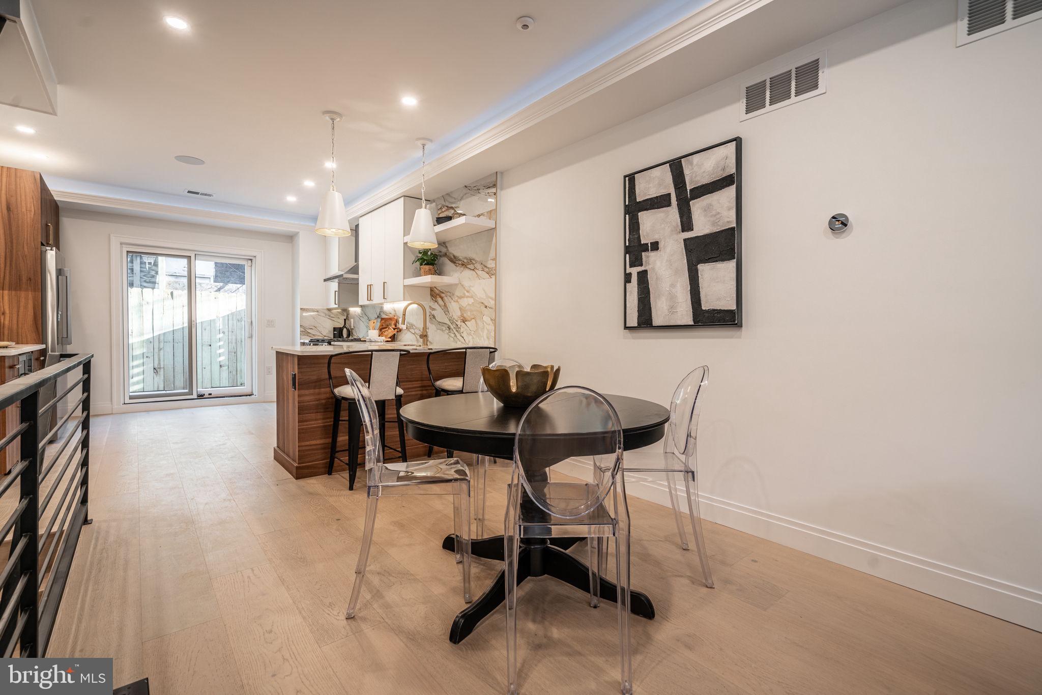 GRADUATE HOSPITAL - Residential