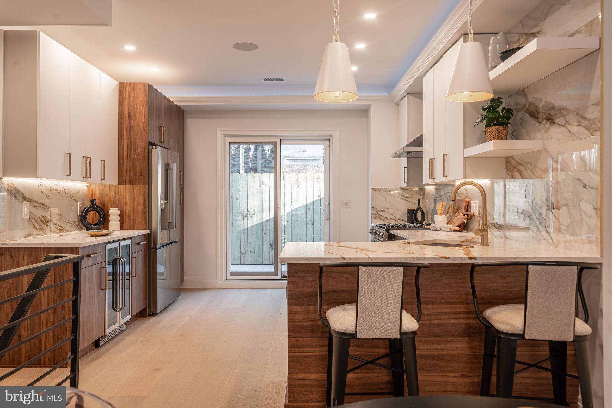 GRADUATE HOSPITAL - Residential