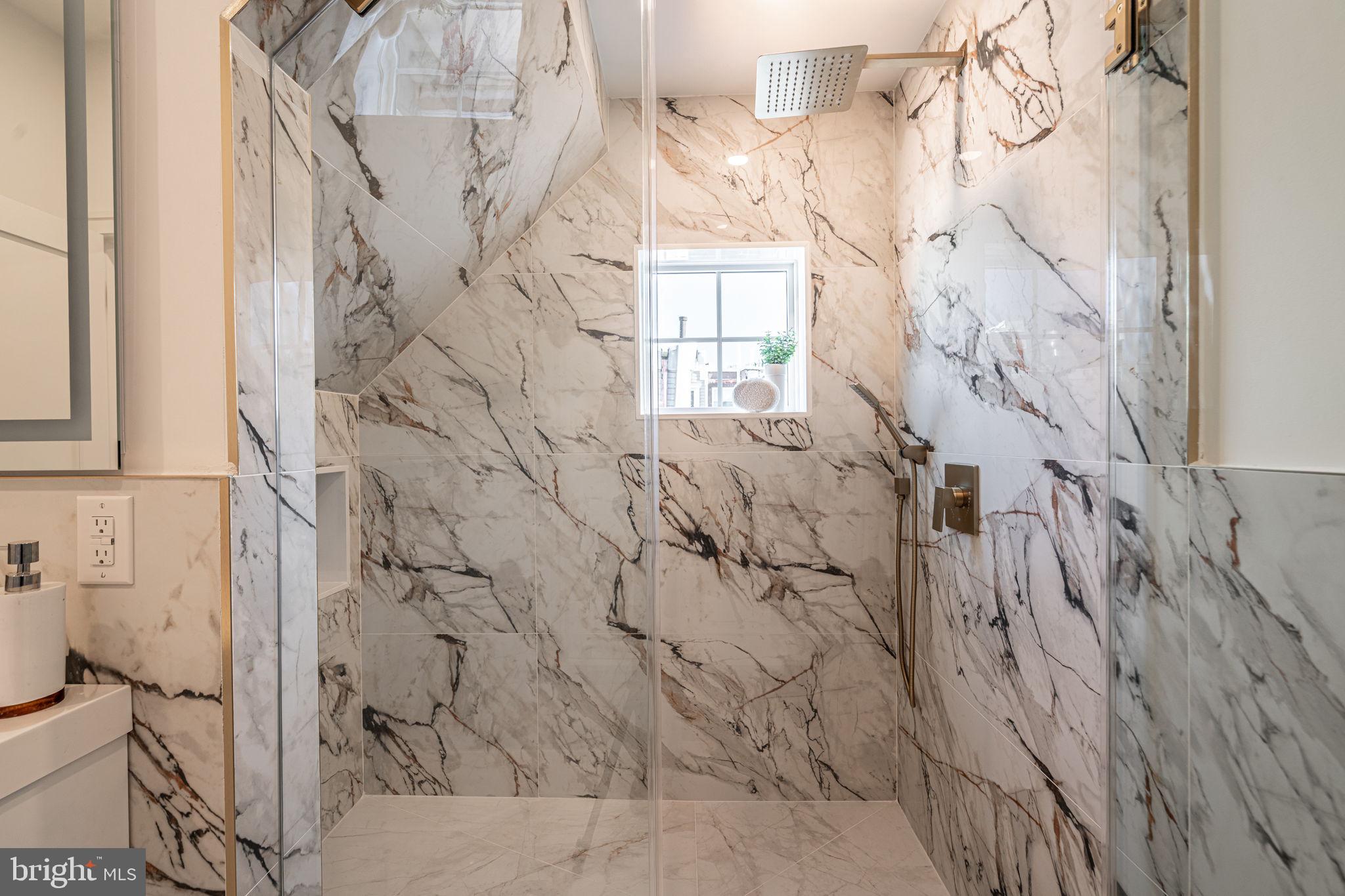 GRADUATE HOSPITAL - Residential