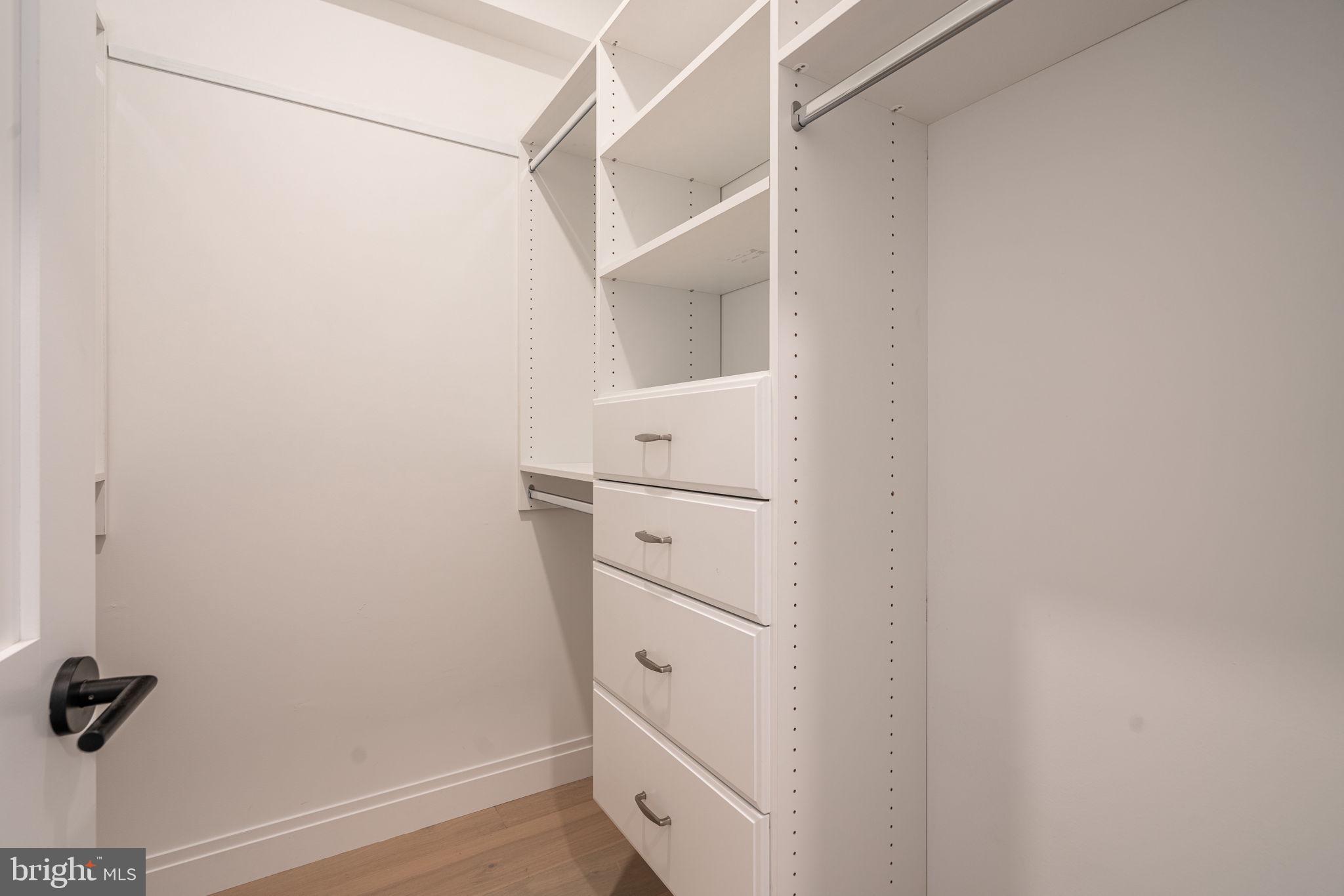 GRADUATE HOSPITAL - Residential