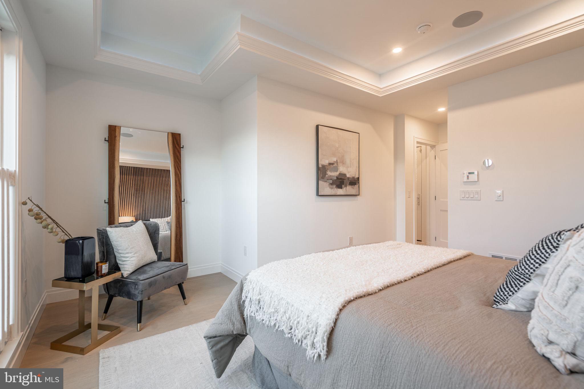 GRADUATE HOSPITAL - Residential