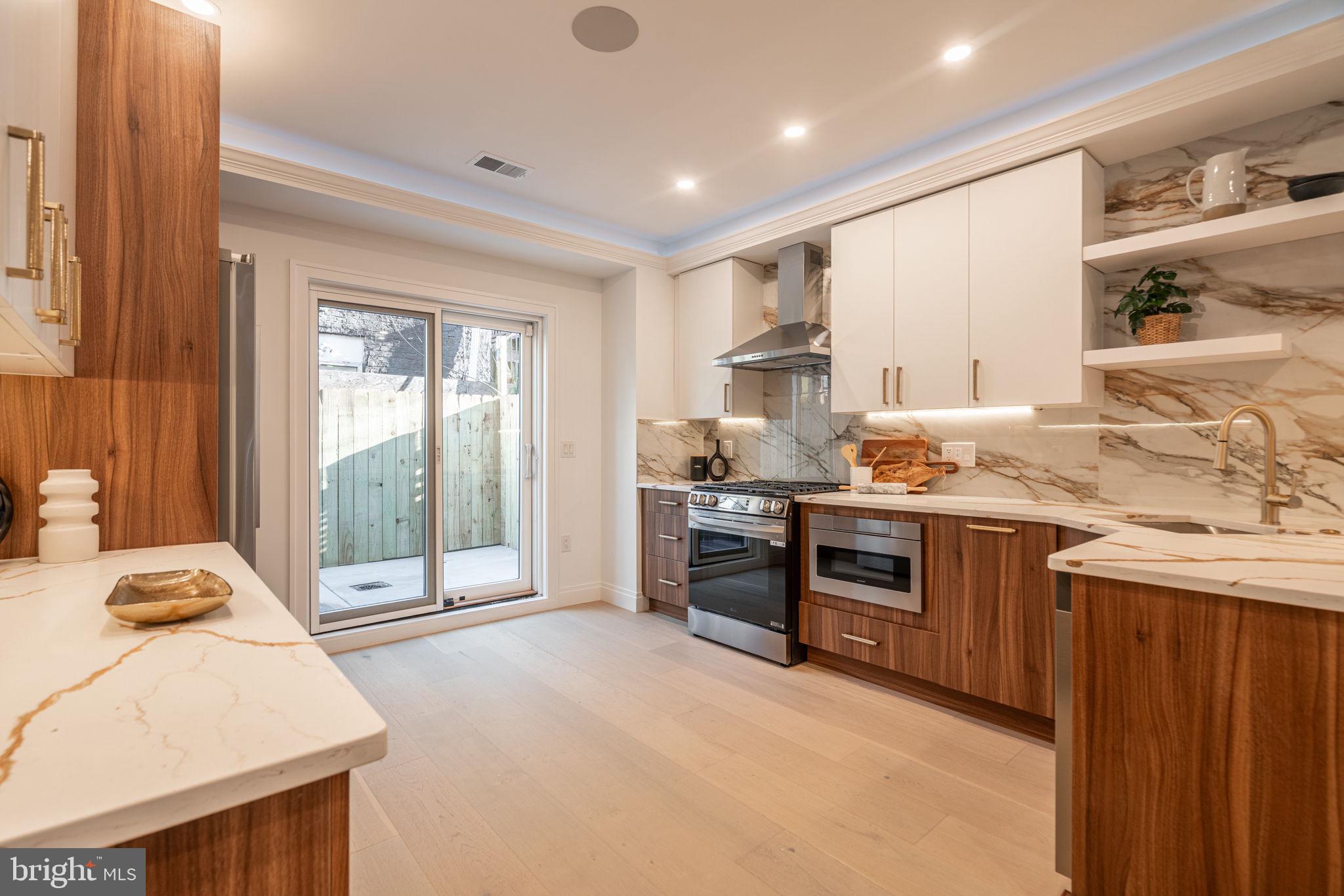 GRADUATE HOSPITAL - Residential