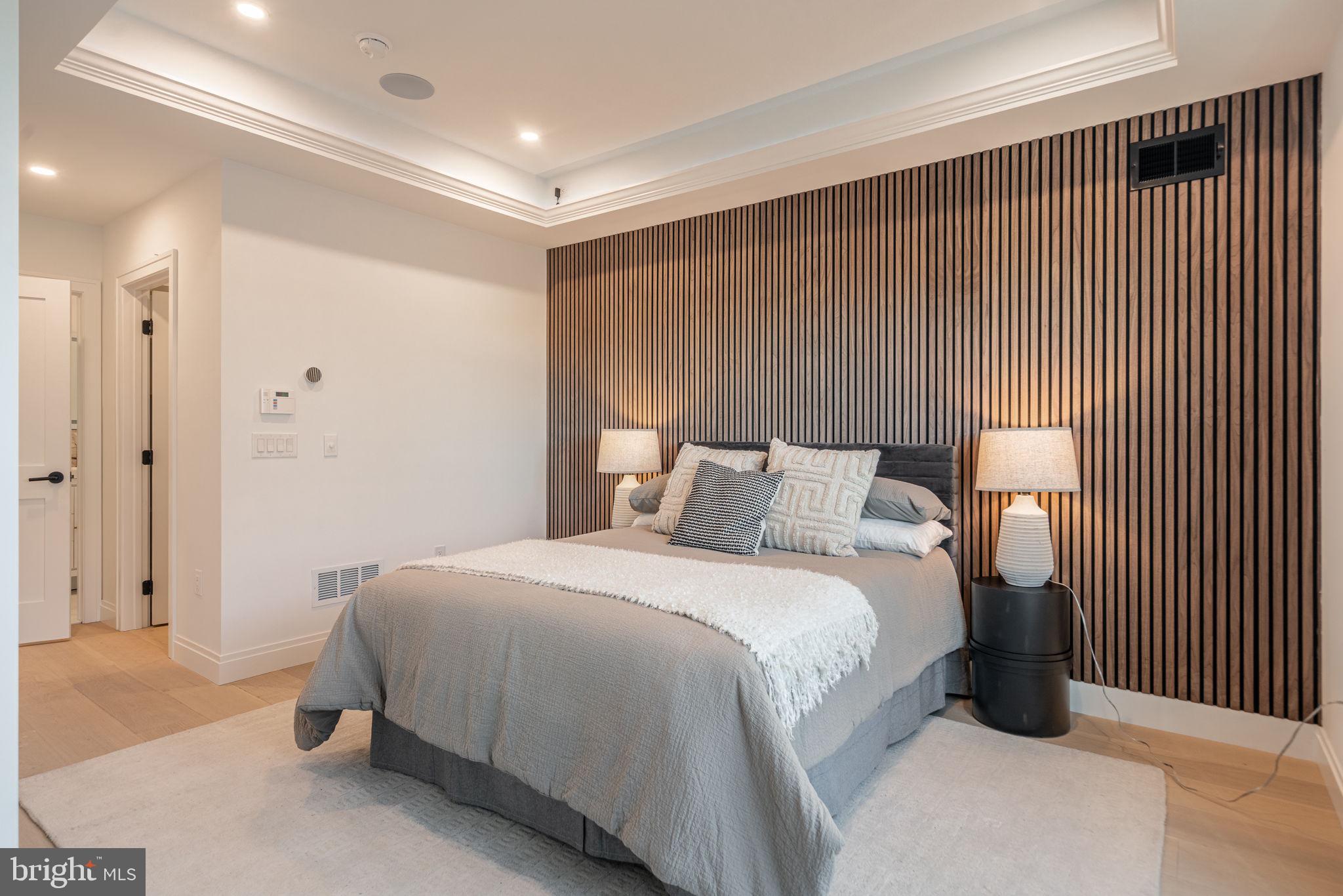 GRADUATE HOSPITAL - Residential