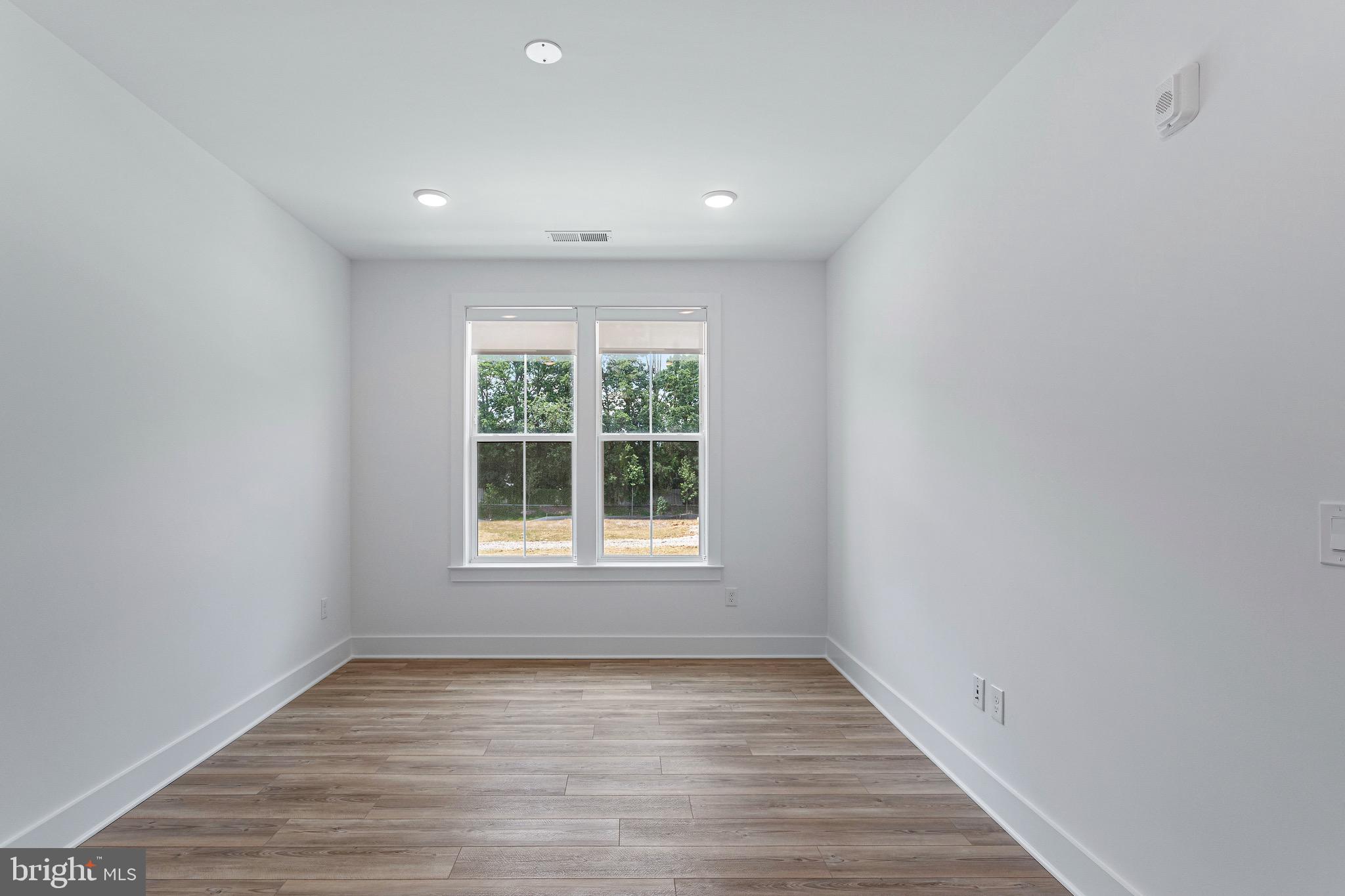 BAY VIEW ESTATES - Residential