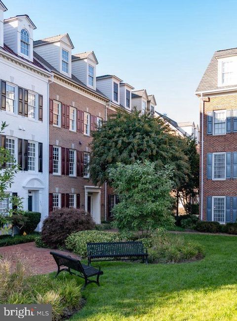 1225 ROUNDHOUSE LANE ALEXANDRIA VA 22314