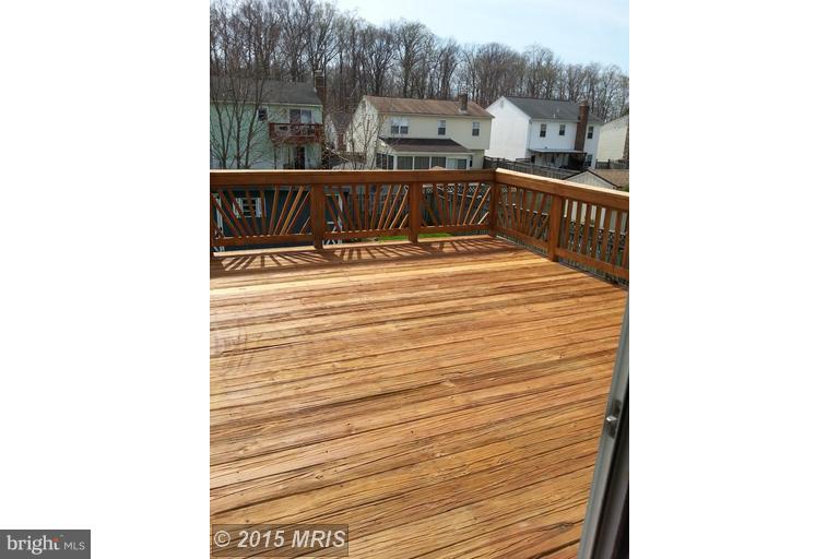 HARBOUR OAKS - Residential