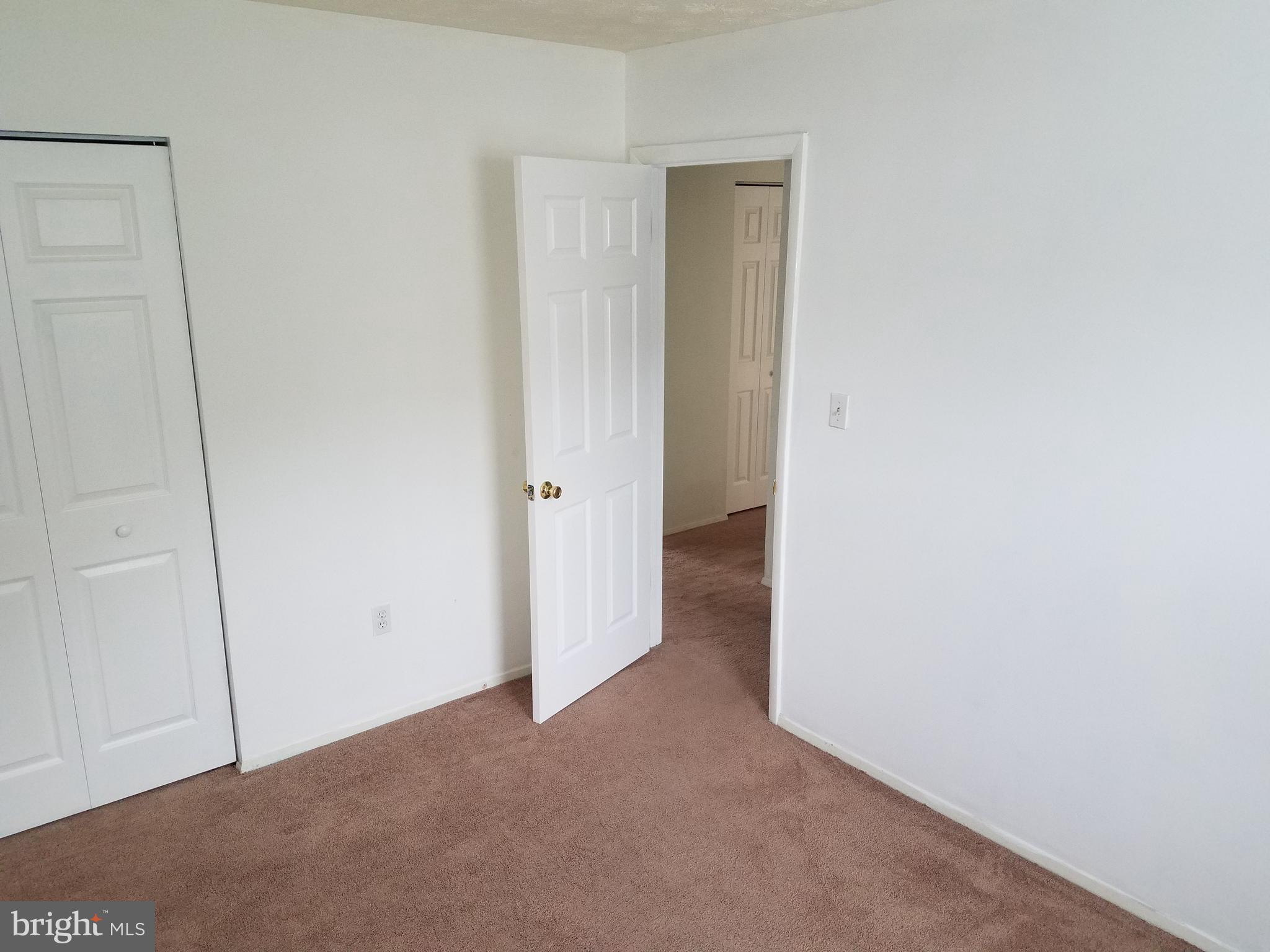 HARBOUR OAKS - Residential