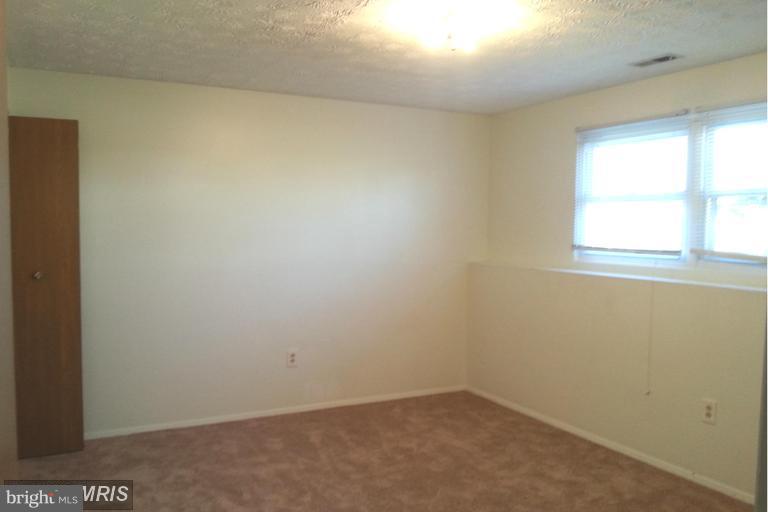 HARBOUR OAKS - Residential