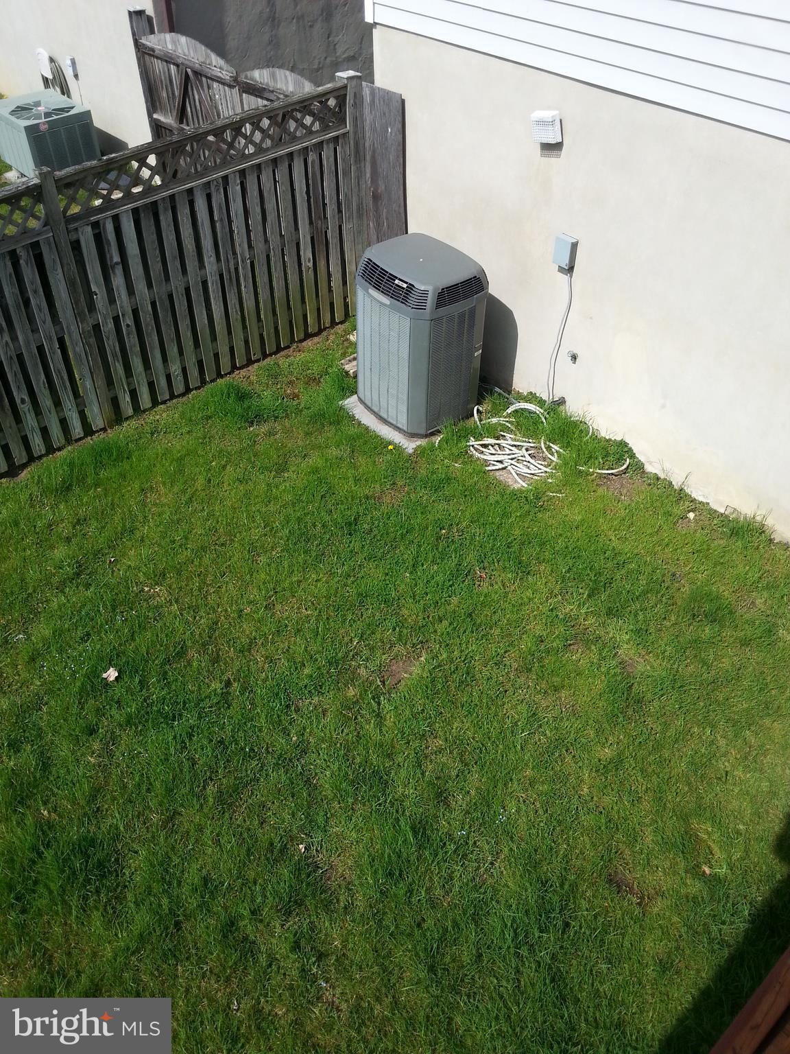 HARBOUR OAKS - Residential