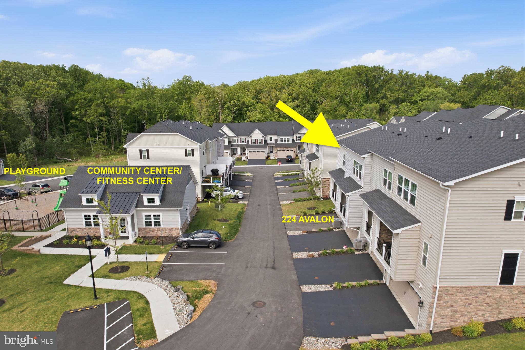 PONDS EDGE - Residential
