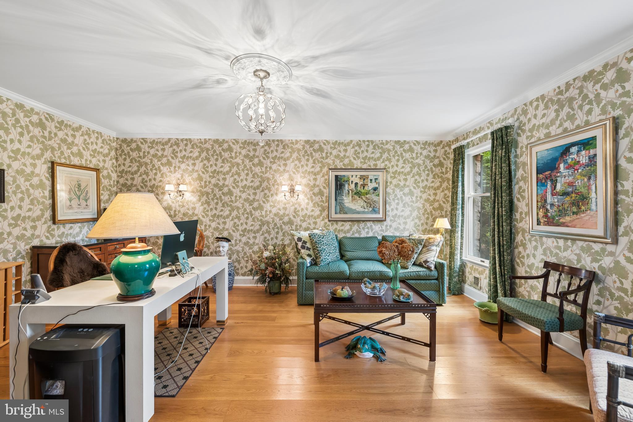 24 MEADOW LANE