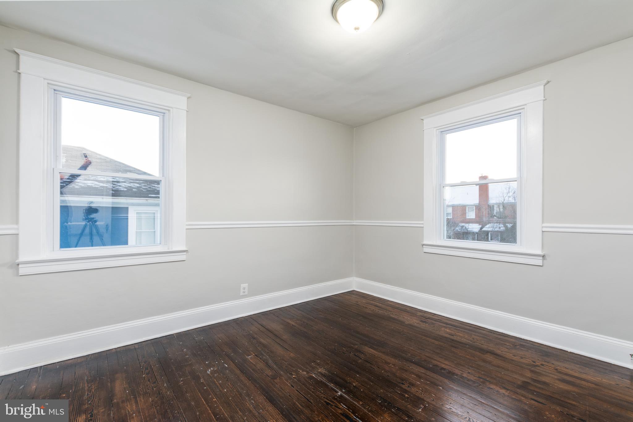 OAKCREST - Residential