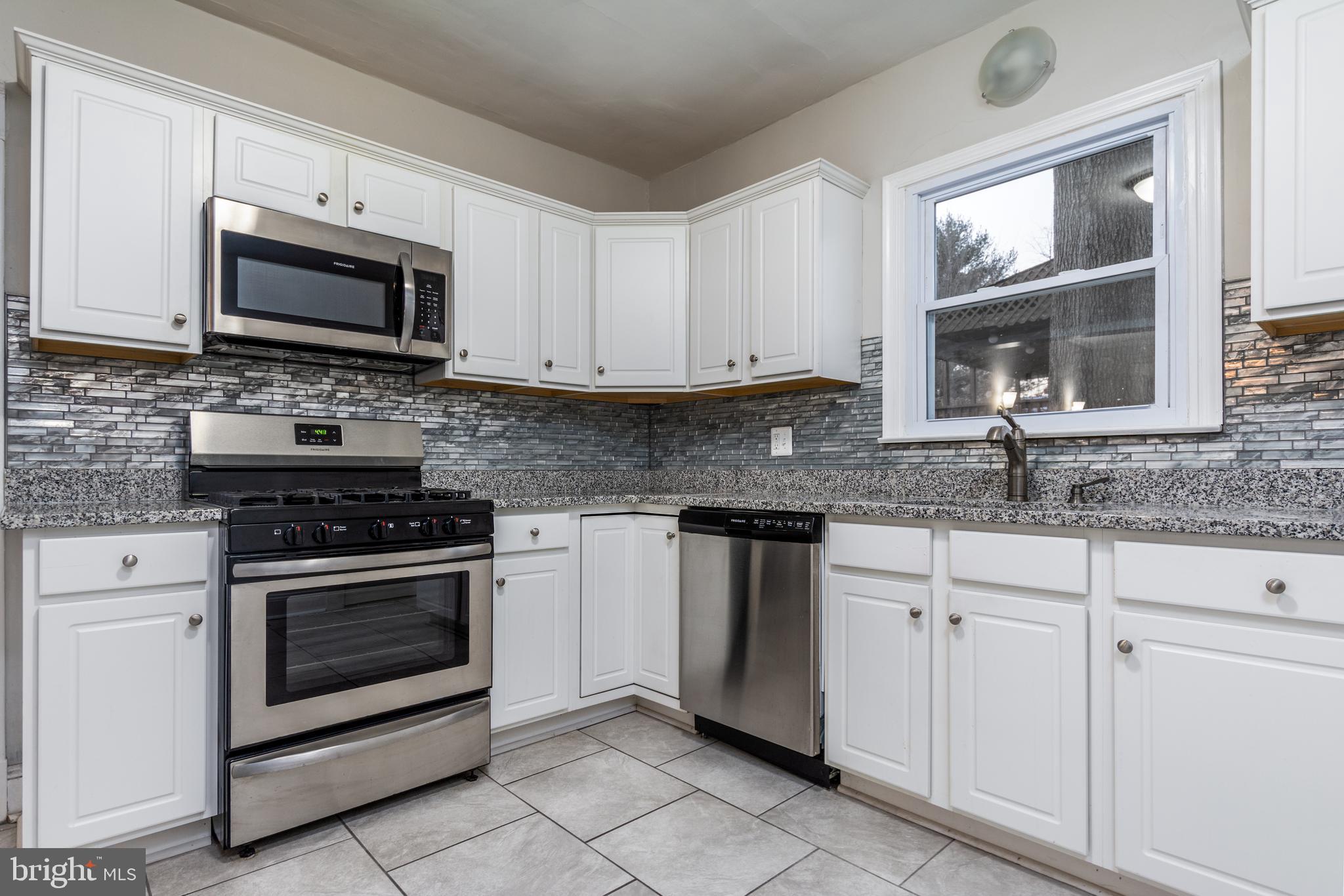 OAKCREST - Residential