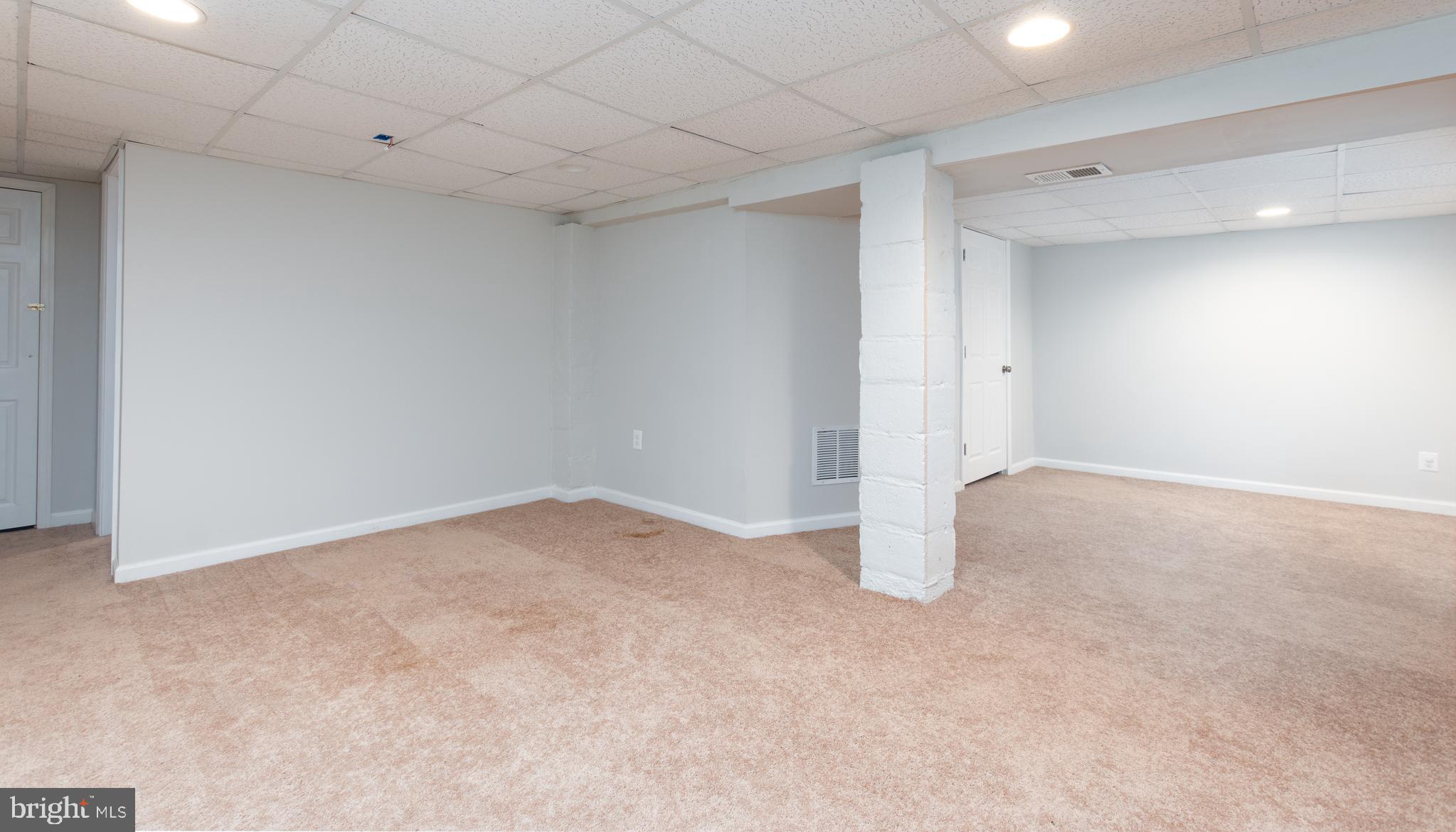 OAKCREST - Residential