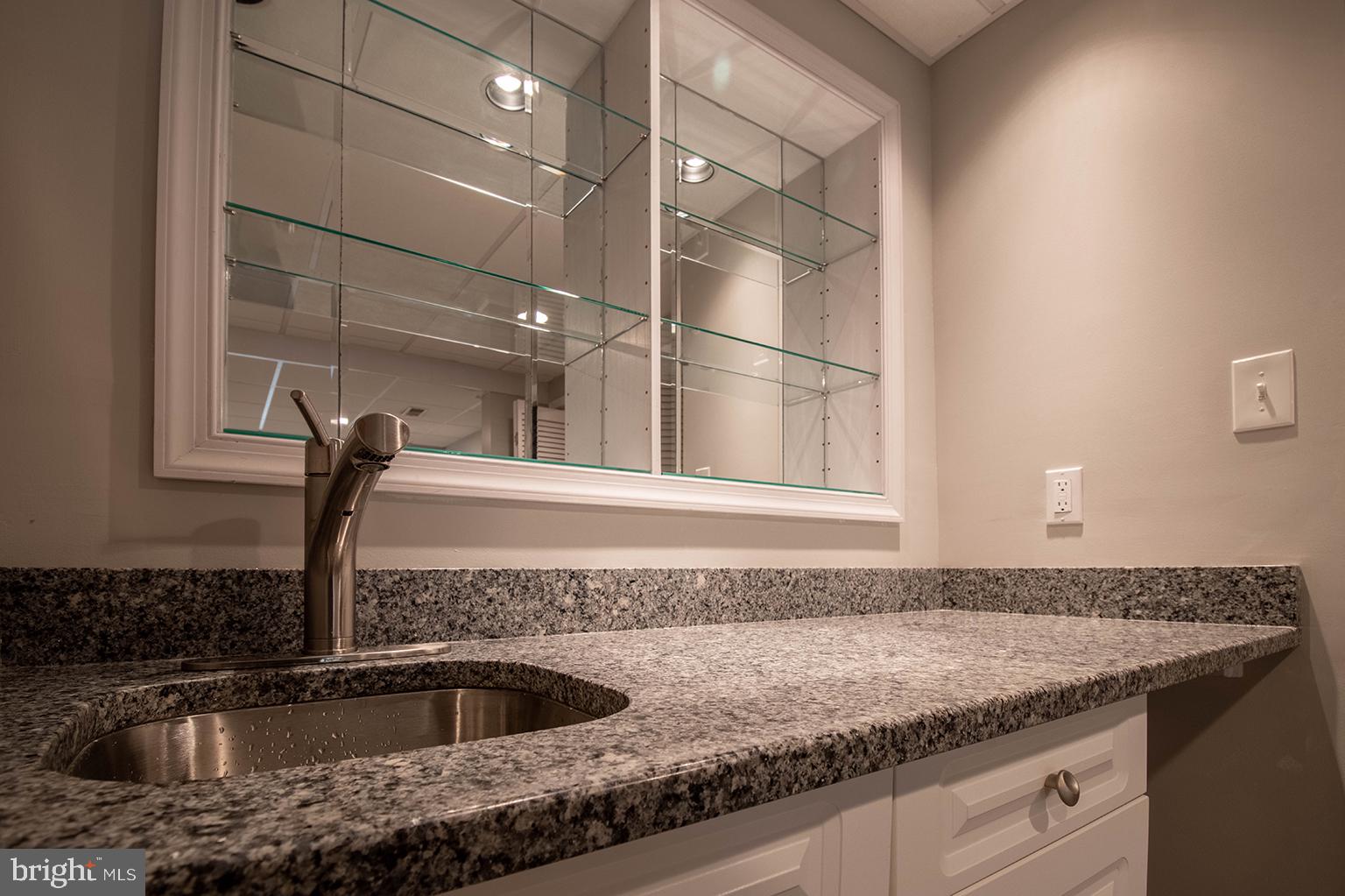 NEW MARKET WEST - Residential Lease