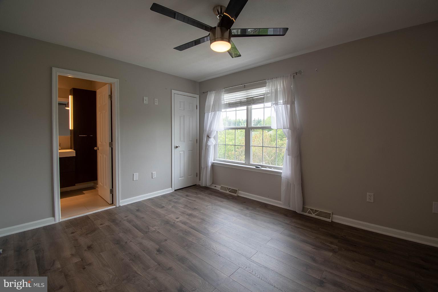 NEW MARKET WEST - Residential Lease