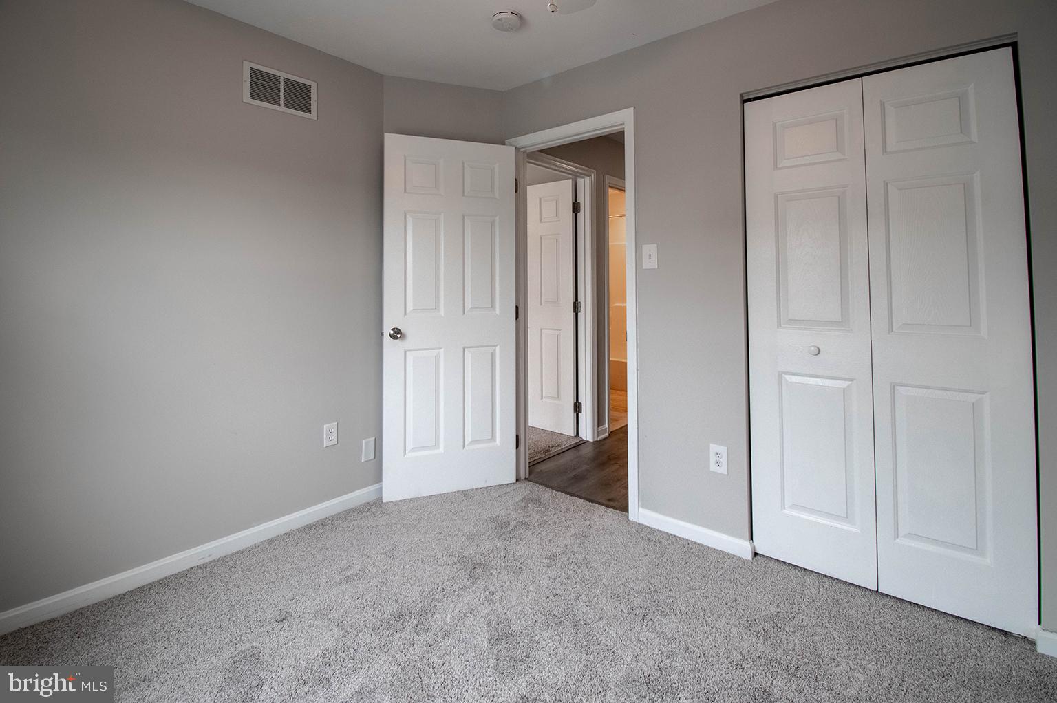 NEW MARKET WEST - Residential Lease