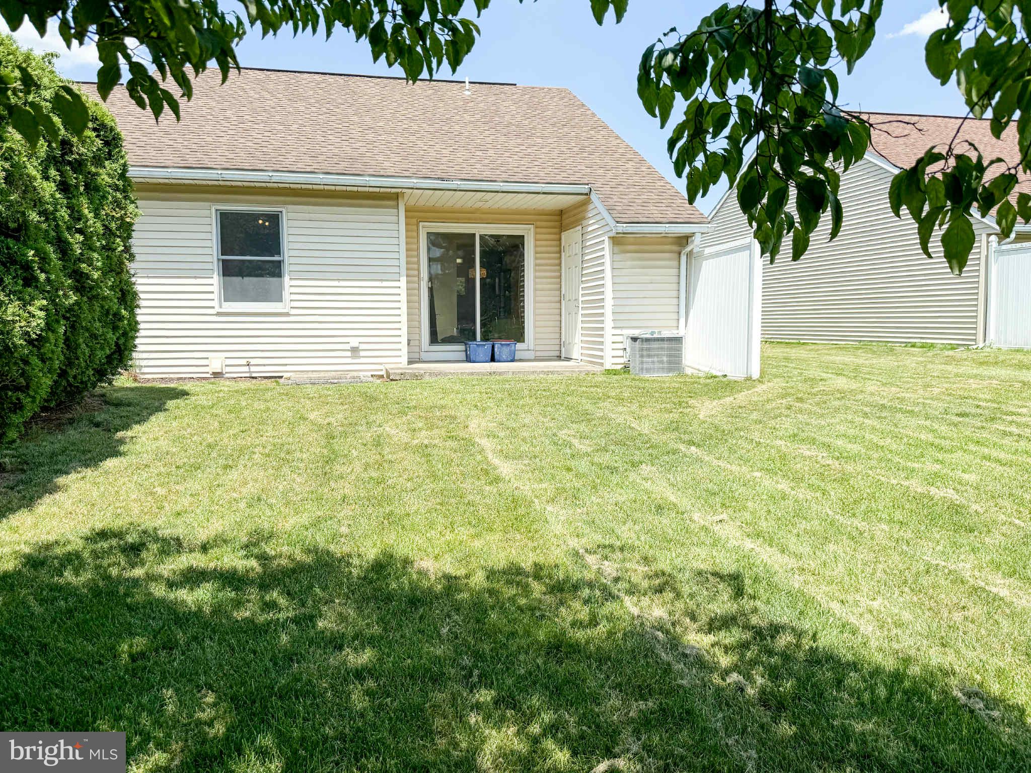 RUSTIC HILL - Residential