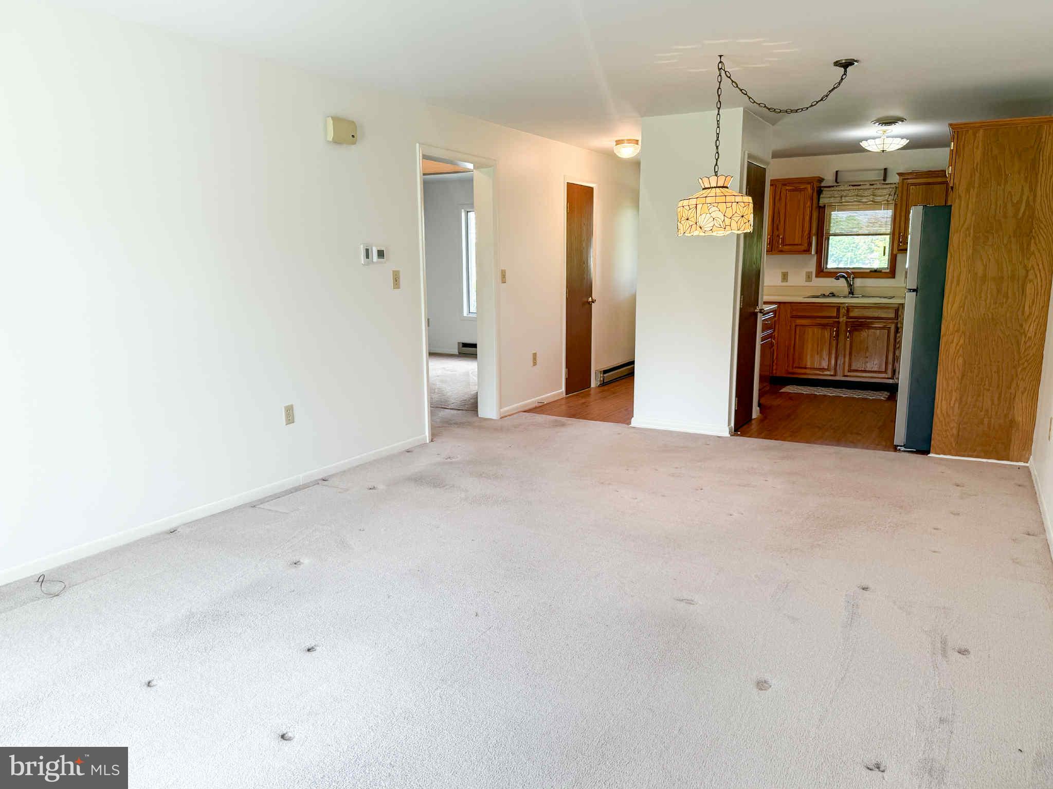 RUSTIC HILL - Residential