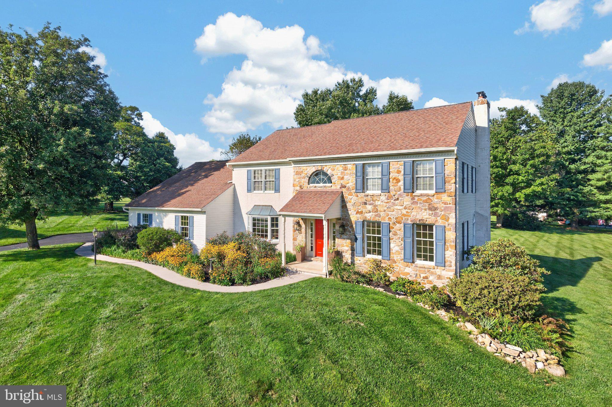 191 LENORA LANE