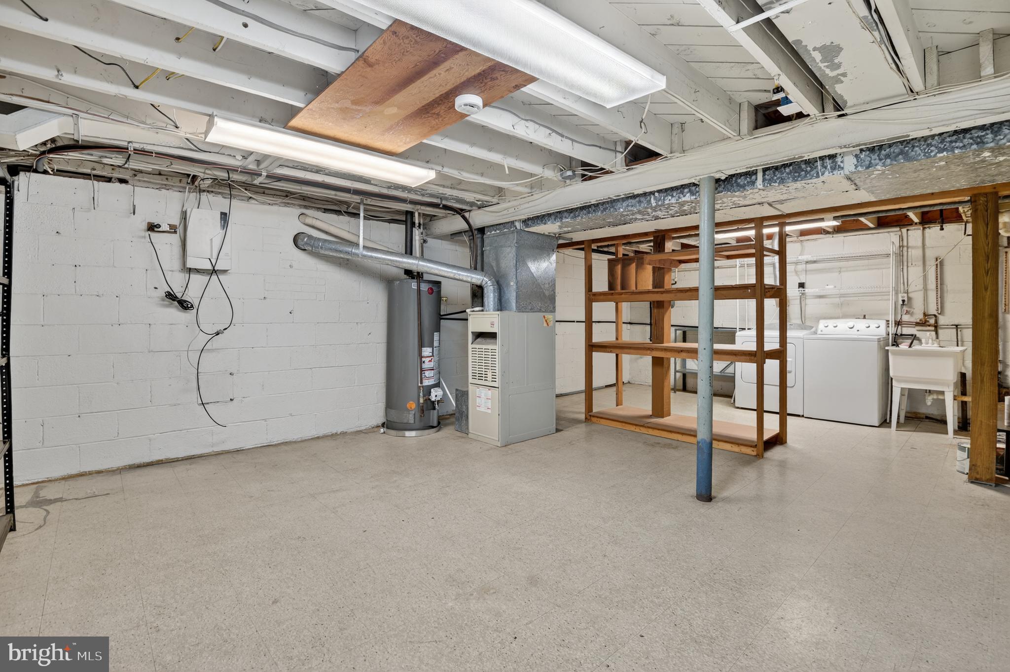 HUNGERFORD - Residential