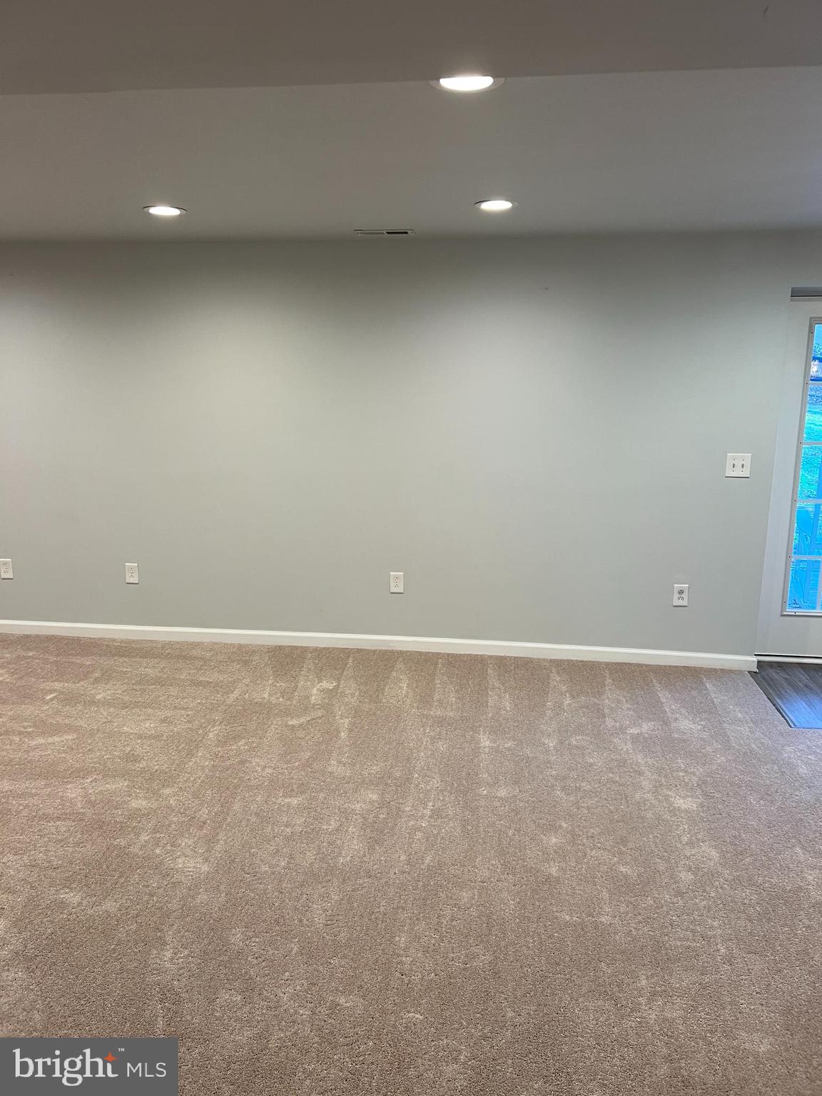 DOE RUN ESTATES - Residential