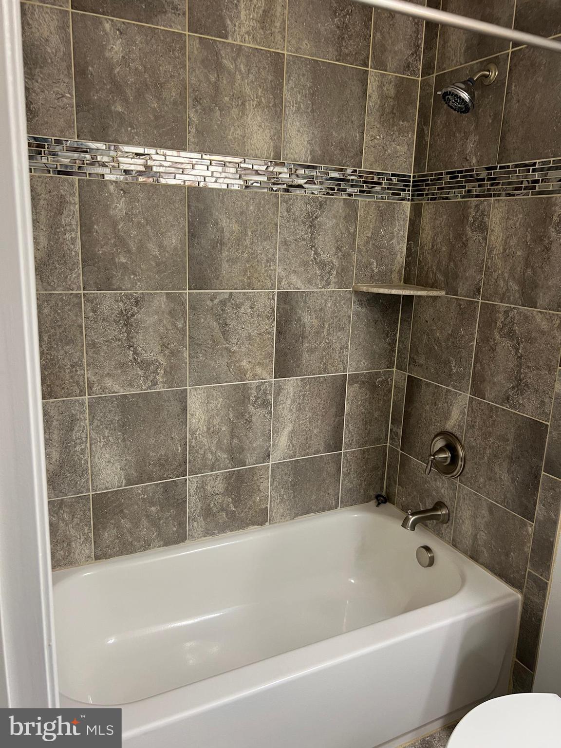 DOE RUN ESTATES - Residential