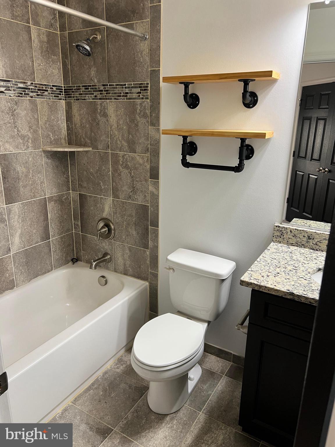 DOE RUN ESTATES - Residential