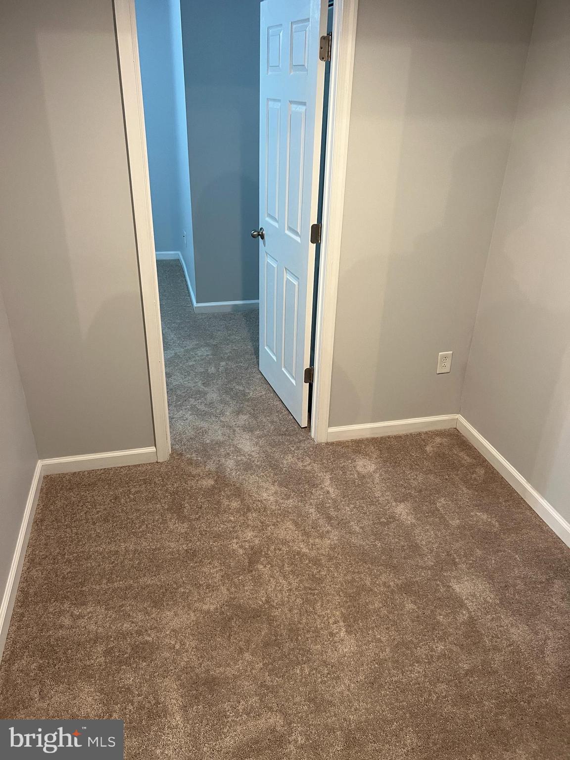 DOE RUN ESTATES - Residential