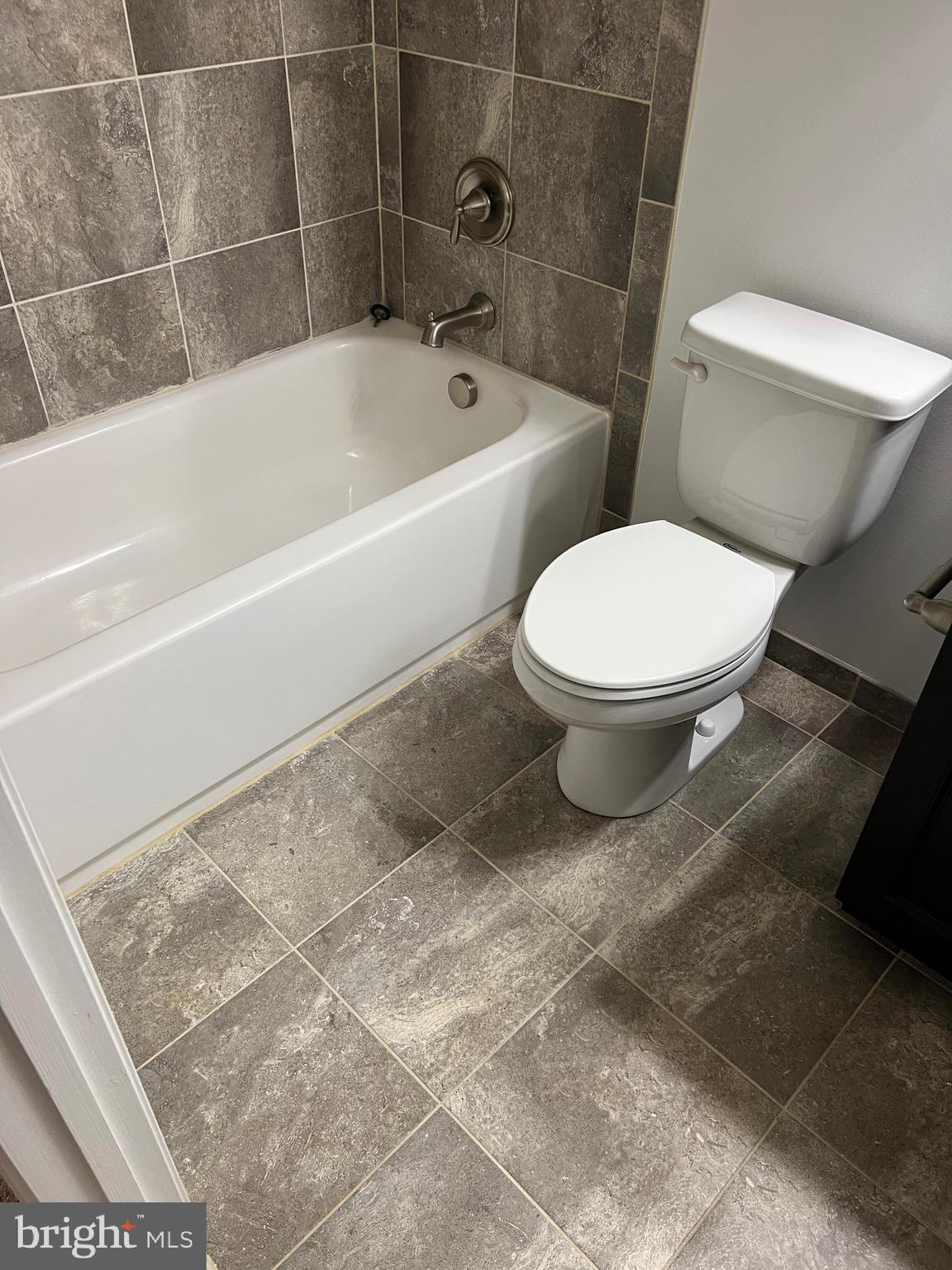 DOE RUN ESTATES - Residential