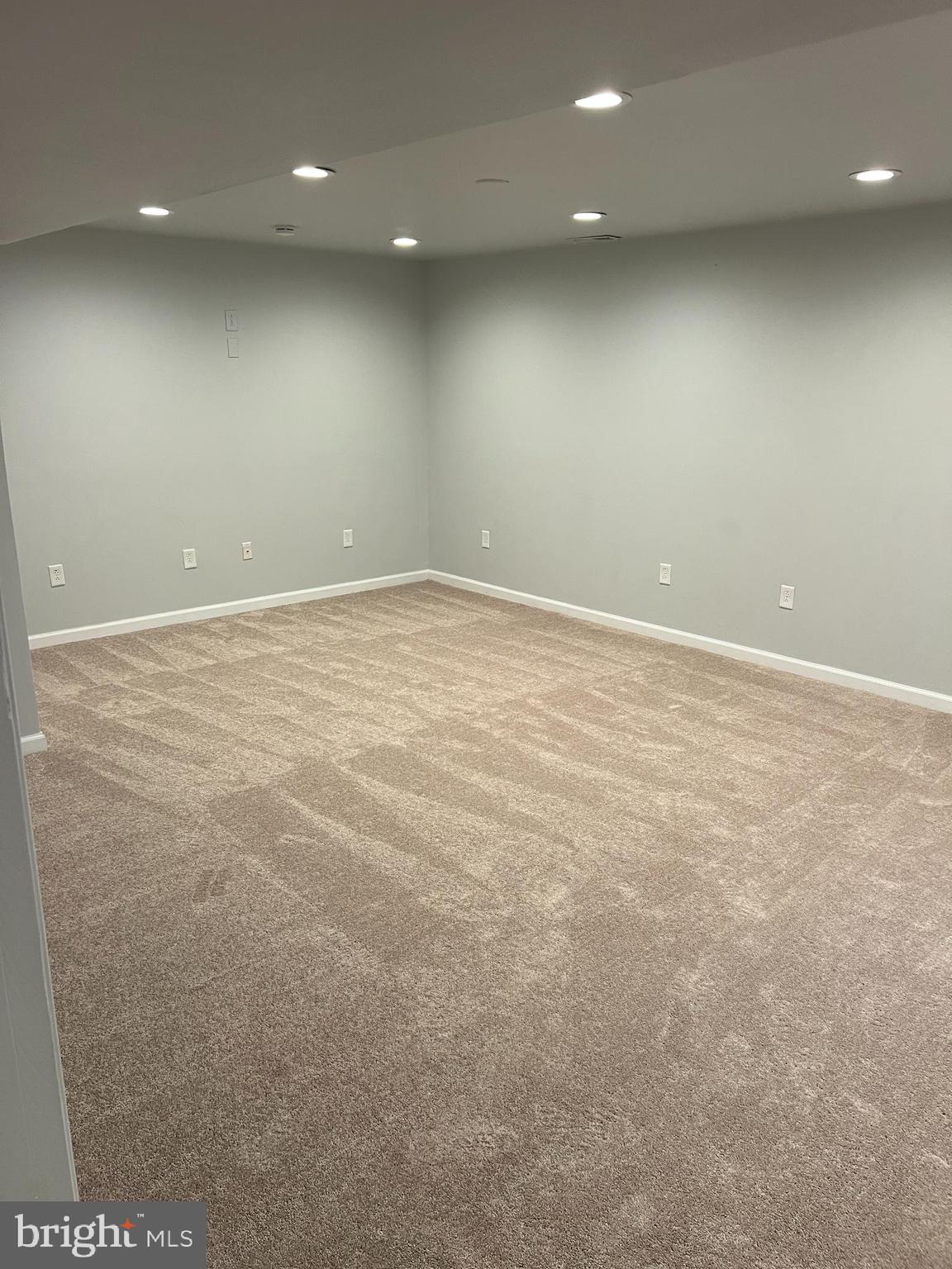 DOE RUN ESTATES - Residential