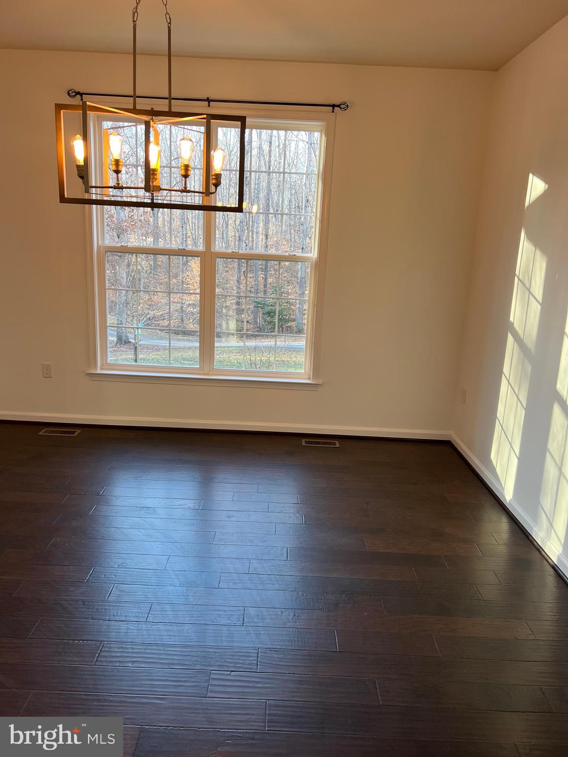 DOE RUN ESTATES - Residential