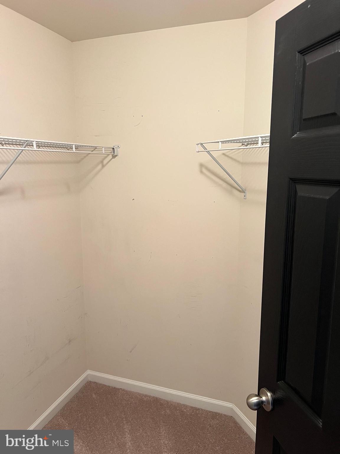 DOE RUN ESTATES - Residential