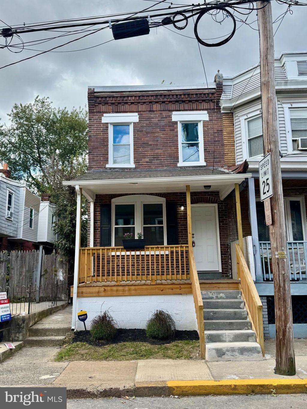 Photo of 2401 Carter Street, WILMINGTON, DE 19802 (MLS # DENC2093372)