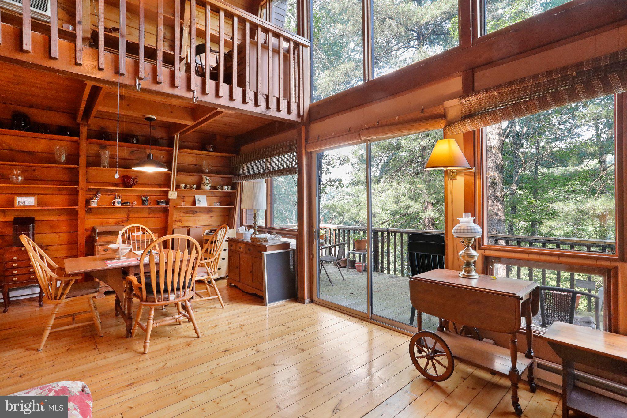 SLEEPY HOLLOW - Residential