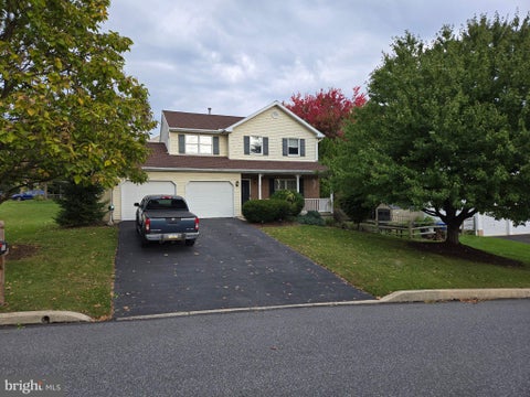 Photo of 821 Whitner Road, READING, PA 19605 (MLS # PABK2079538)