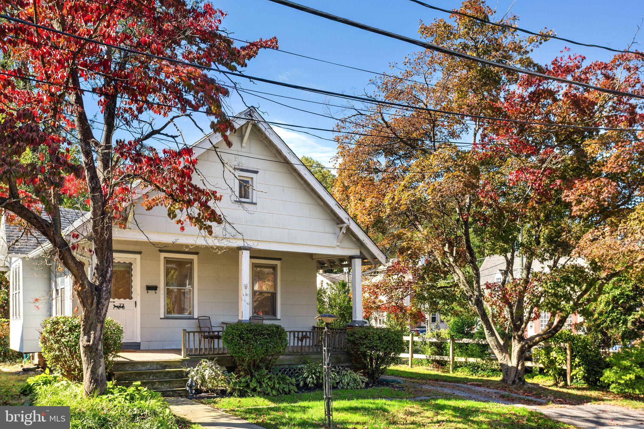 114 COLONIAL AVENUE