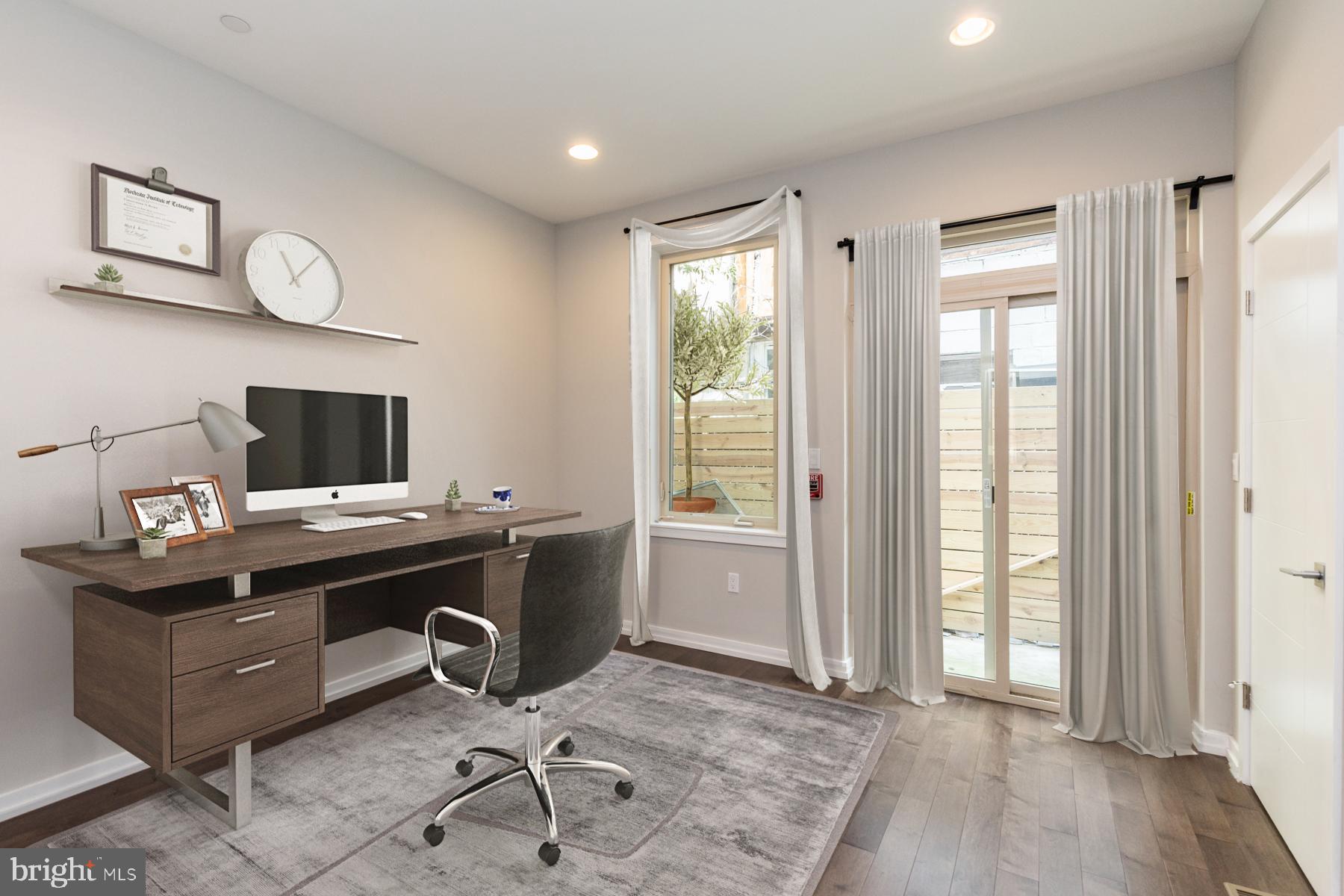 CENTER CITY - Residential Lease