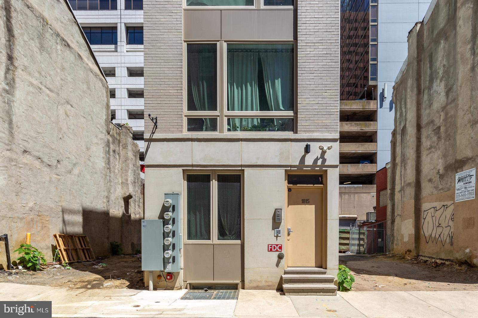 CENTER CITY - Residential Lease