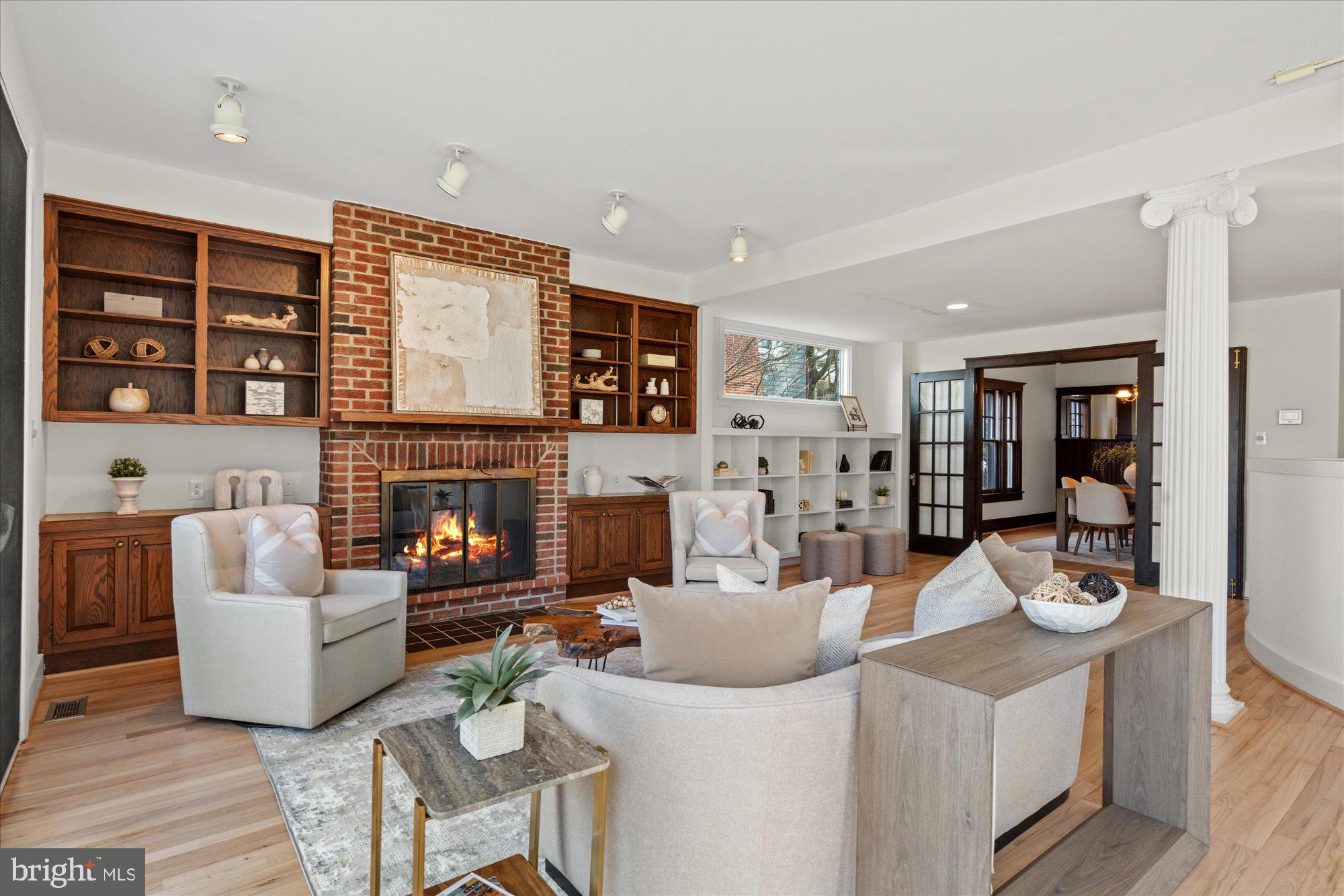 CHEVY CHASE - Residential