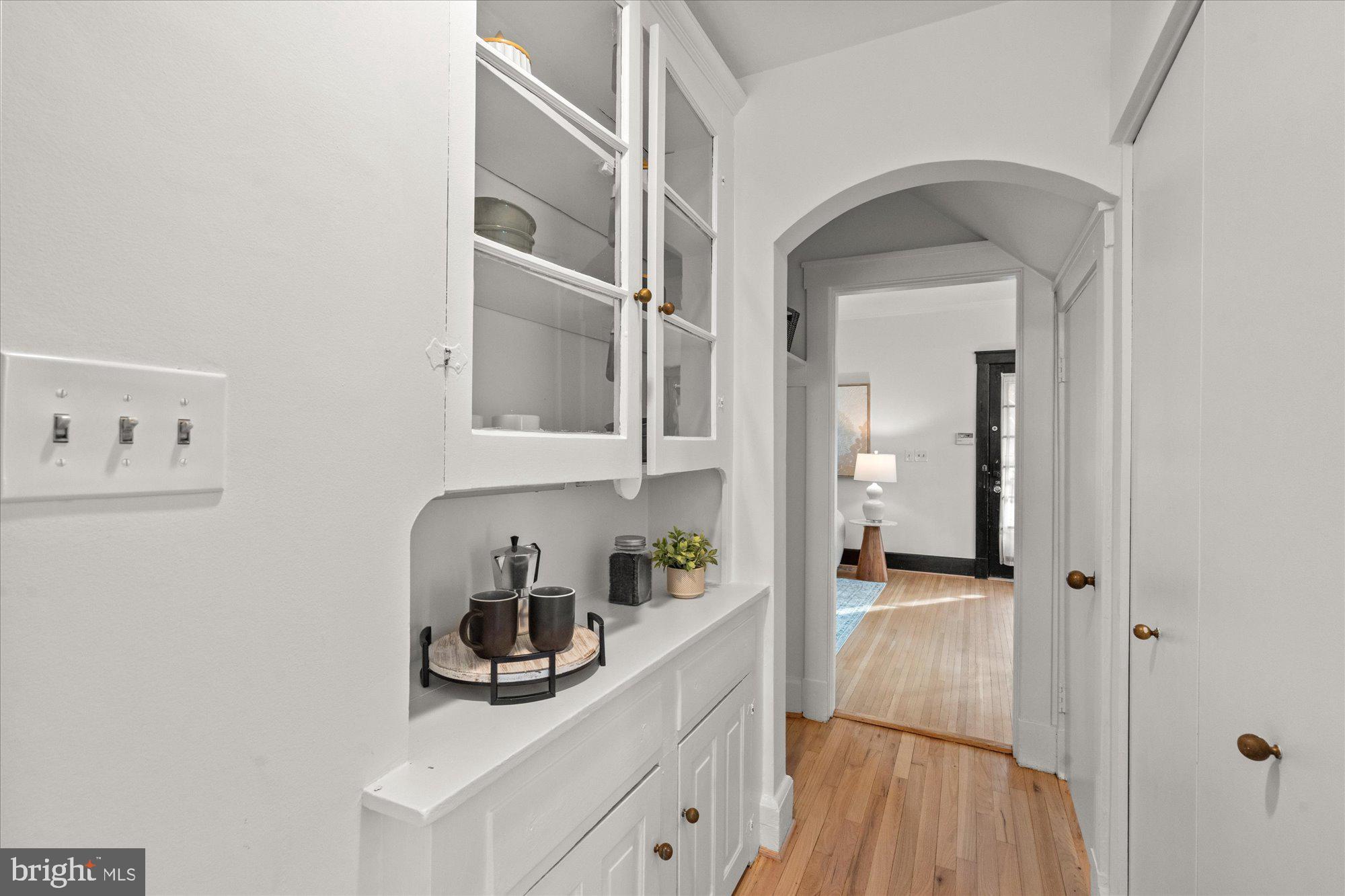 CHEVY CHASE - Residential