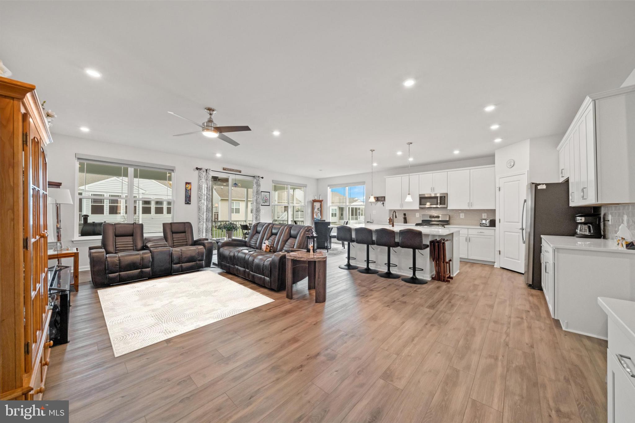 798 HONEY LOCUST ROAD