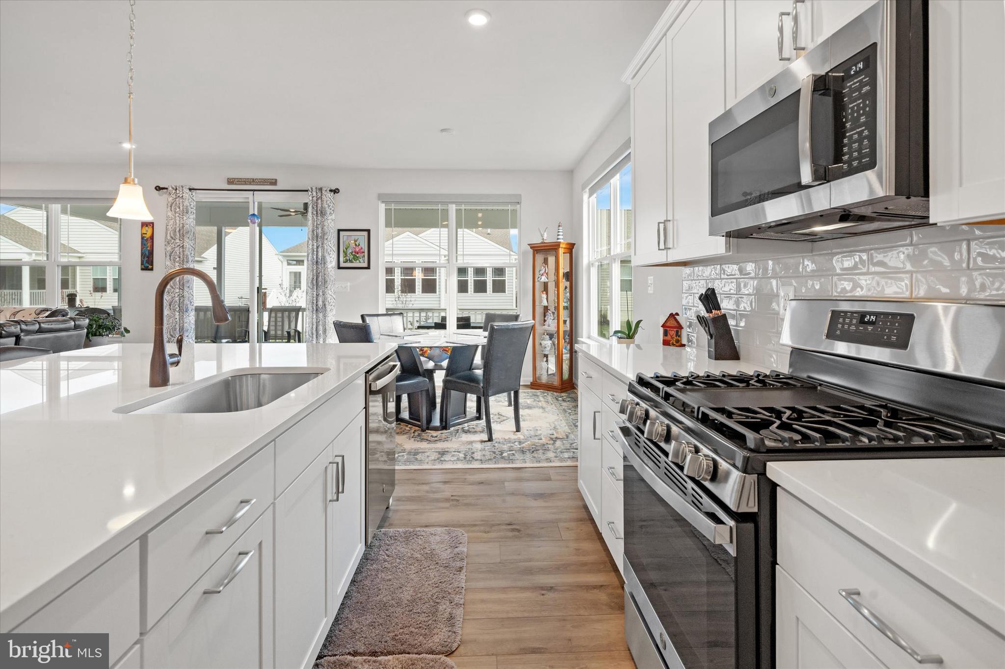 FOUR SEASONS AT BAYMONT FARMS - Residential