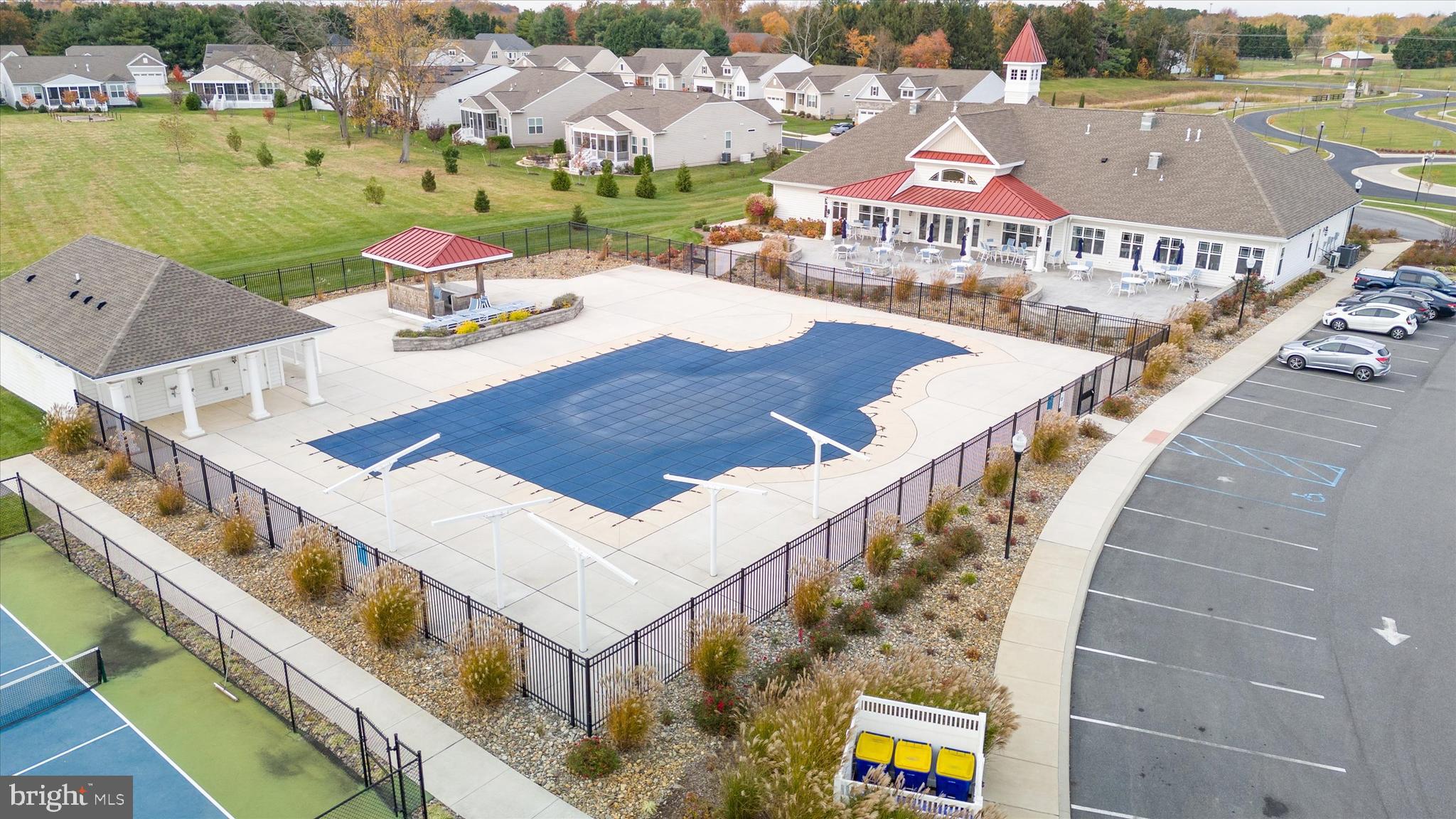 FOUR SEASONS AT BAYMONT FARMS - Residential