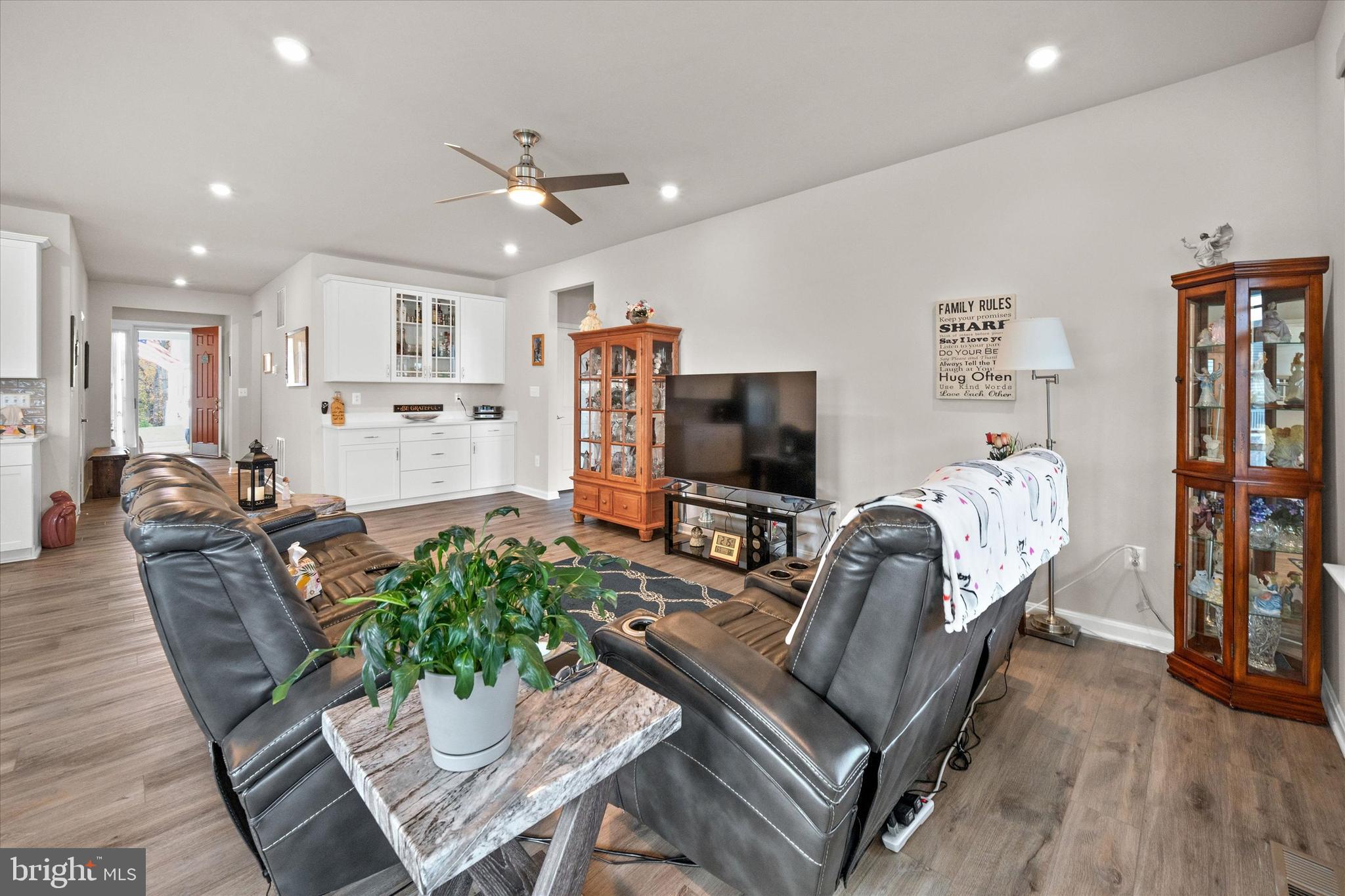 FOUR SEASONS AT BAYMONT FARMS - Residential