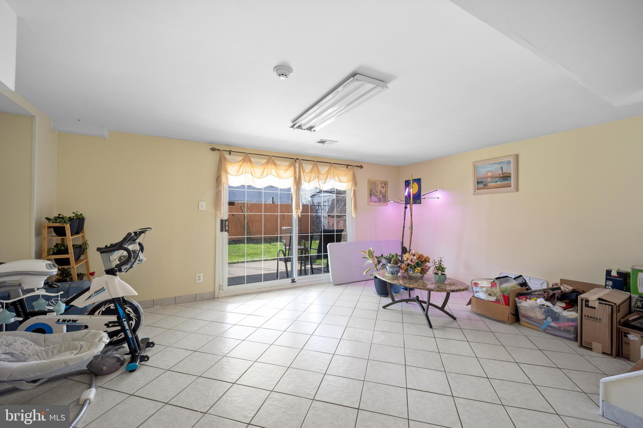 BUSTLETON - Residential