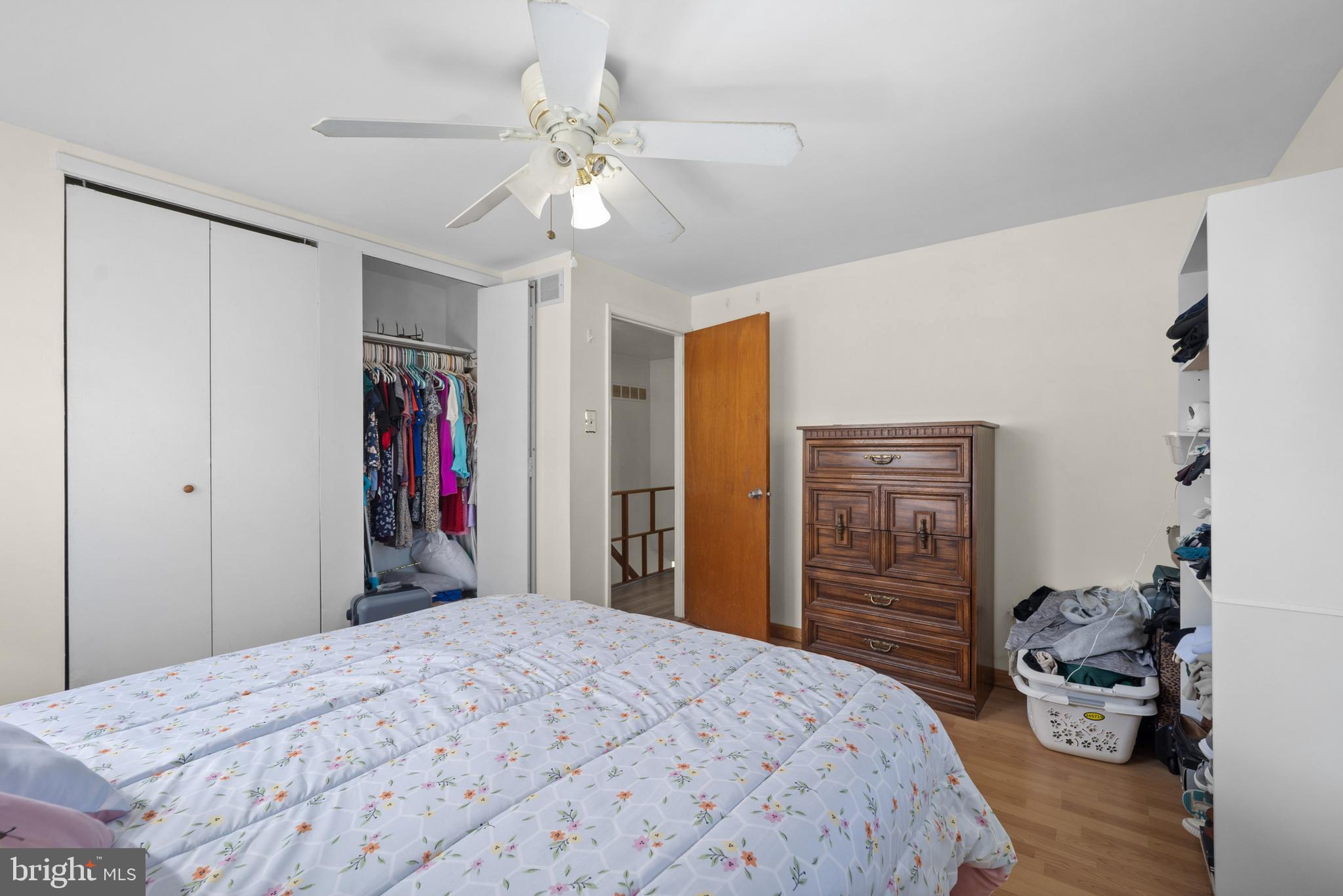 BUSTLETON - Residential