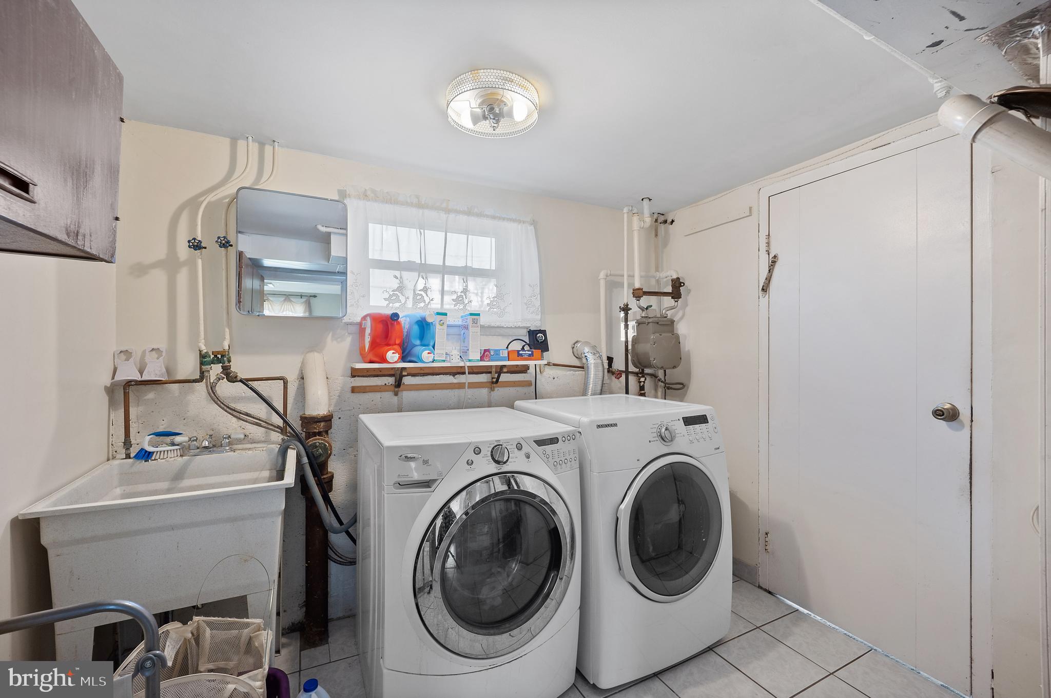 BUSTLETON - Residential